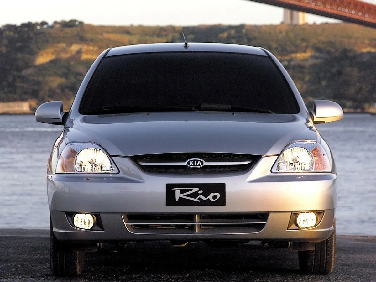 Kia Rio I Рестайлинг Универсал 5 дв. — фото 3