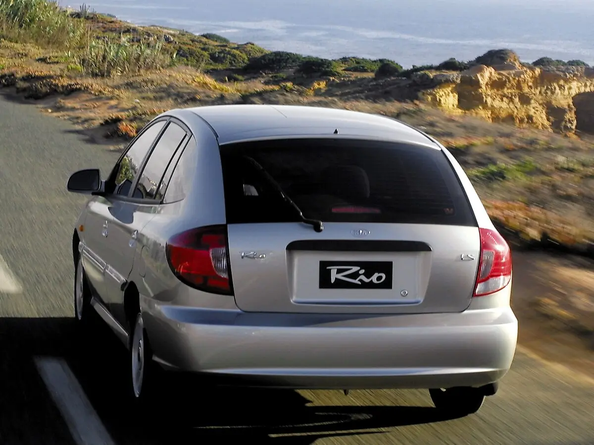 Kia Rio I Рестайлинг Универсал 5 дв. — фото 4