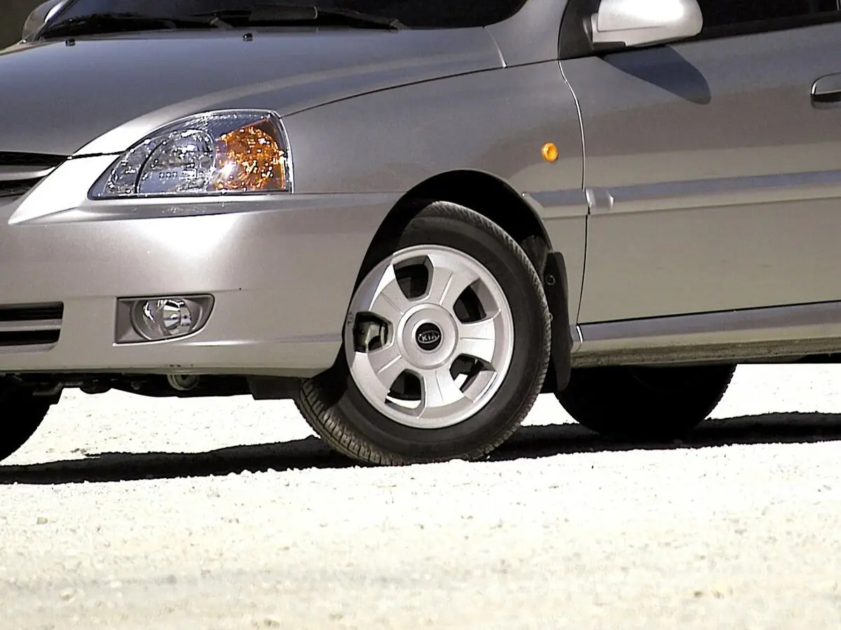 Kia Rio I Рестайлинг Универсал 5 дв. — фото 8