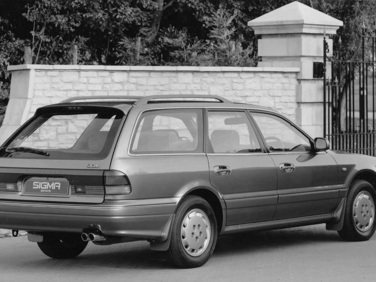Mitsubishi Sigma 1990 – 1996 Универсал 5 дв. — 照片 4