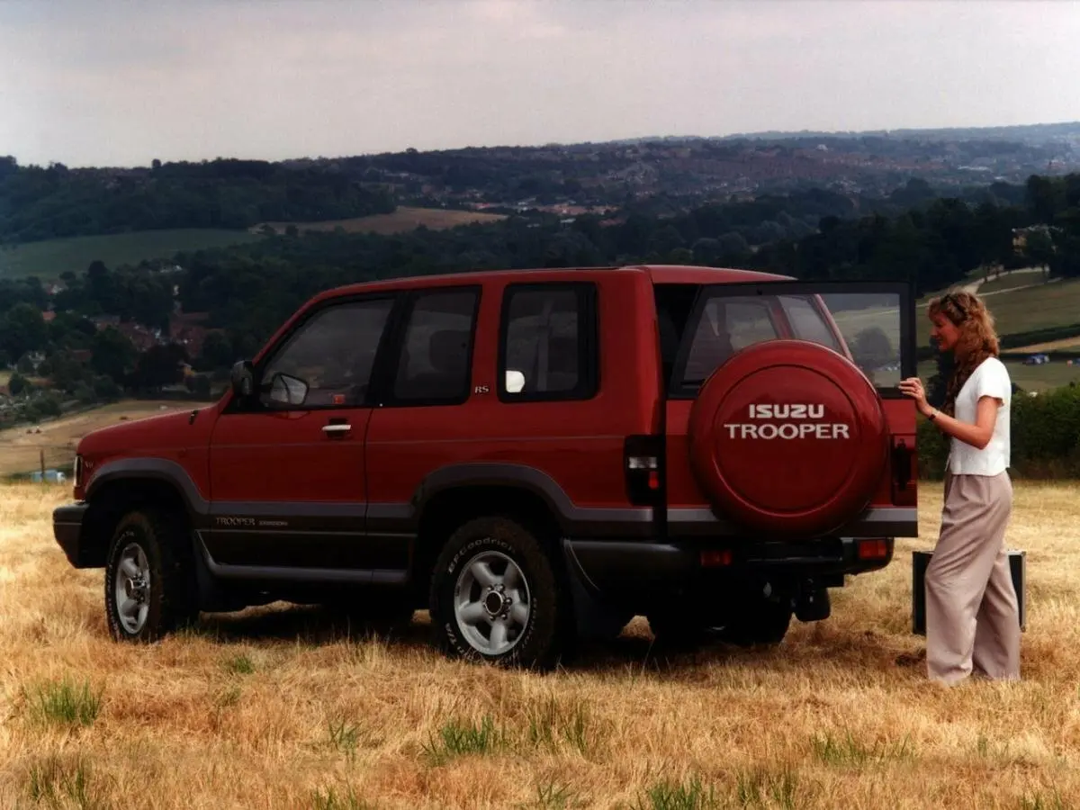Isuzu Trooper II Внедорожник 3 дв. — сүрөт 5