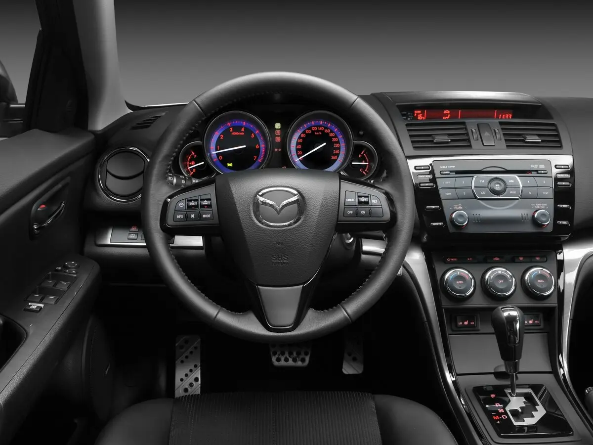 Mazda 6 II (GH) Рестайлинг Универсал 5 дв. — фото 7