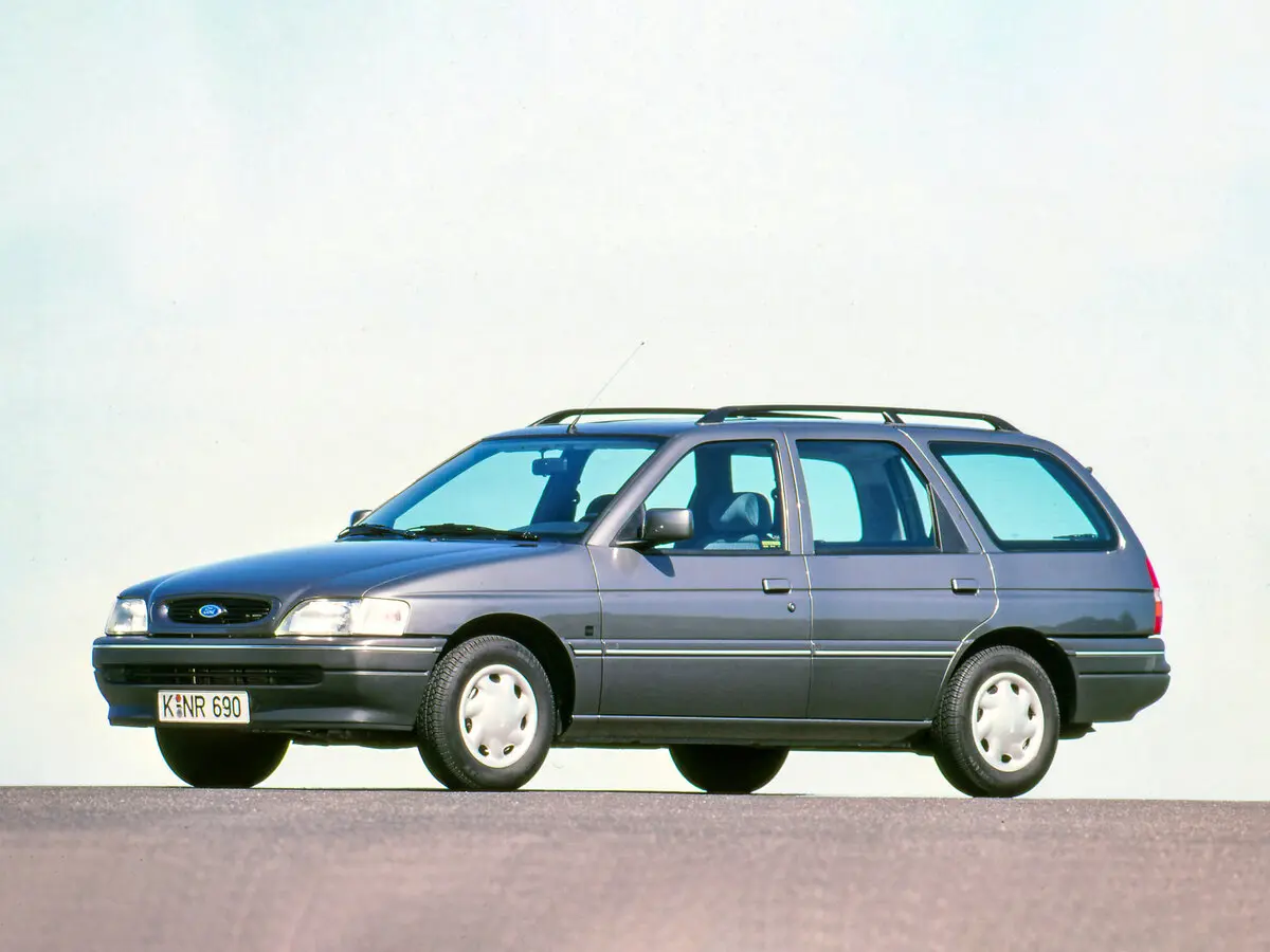 Ford Escort V Рестайлинг 1 Универсал 5 дв.