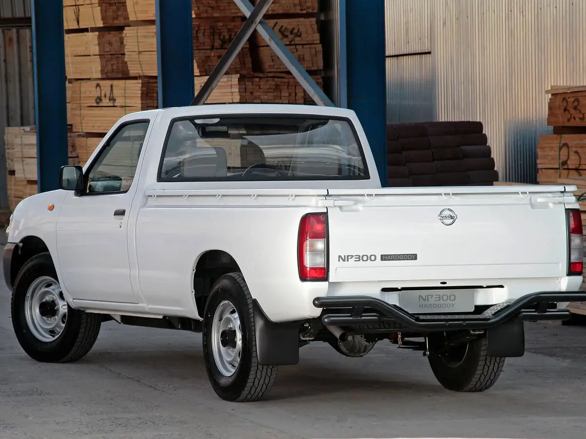 Nissan NP300 2008 – 2015 Пикап Одинарная кабина — сүрөт 3