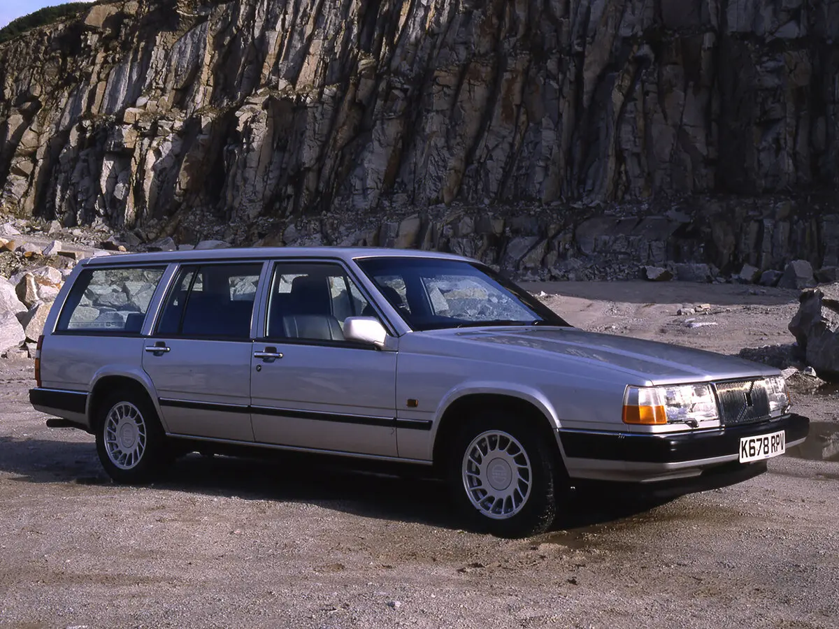 Volvo 960 I Универсал 5 дв. — сүрөт 2