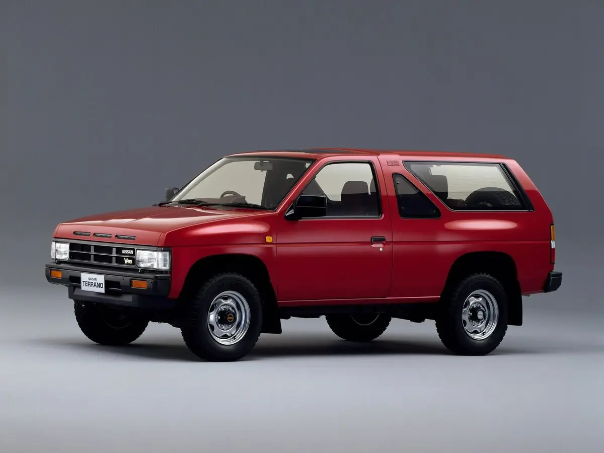 Nissan Terrano I Внедорожник 3 дв.
