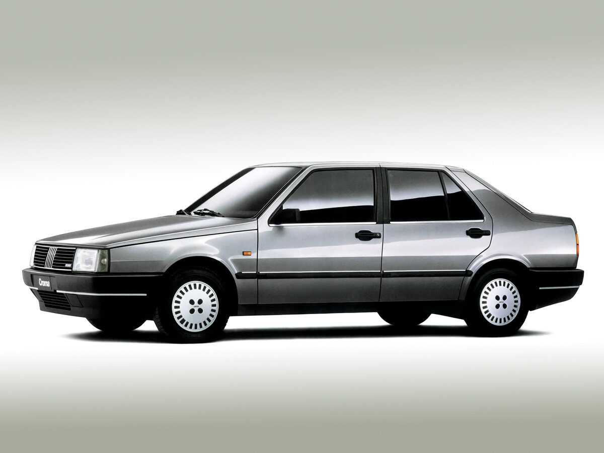 Fiat Croma I Лифтбек — фото 3