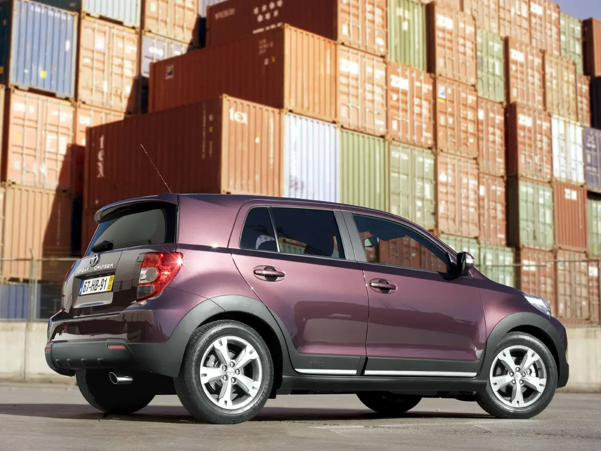 Toyota Urban Cruiser I Хэтчбек 5 дв. — фото 5