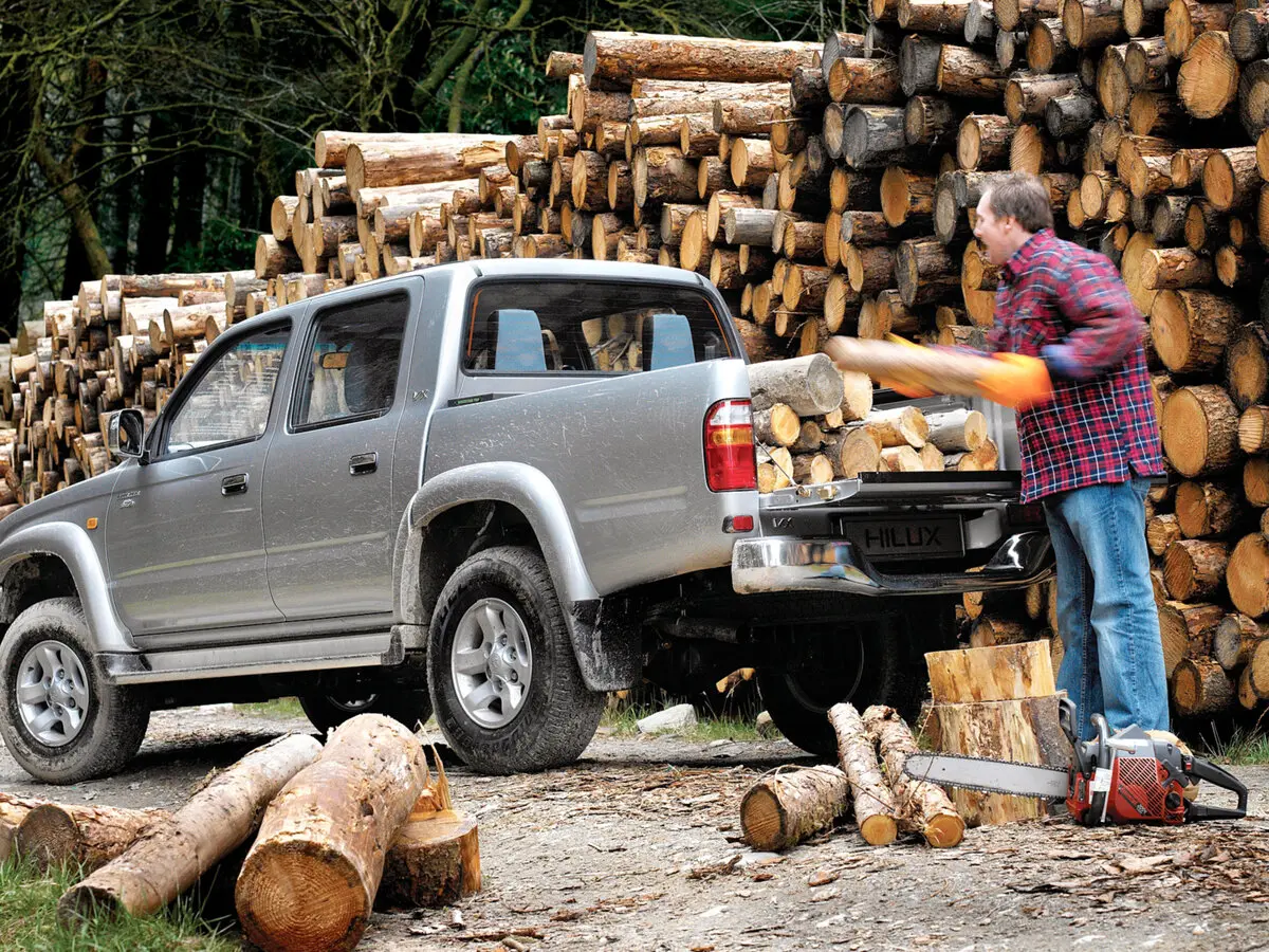 Toyota Hilux VI Рестайлинг Пикап Двойная кабина Double Cab — сүрөт 9