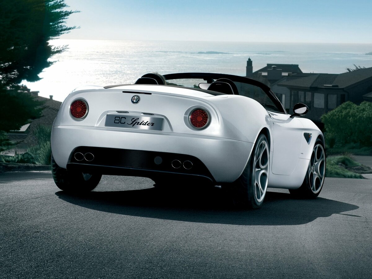 Alfa Romeo 8C Competizione 2007 – 2010 Родстер