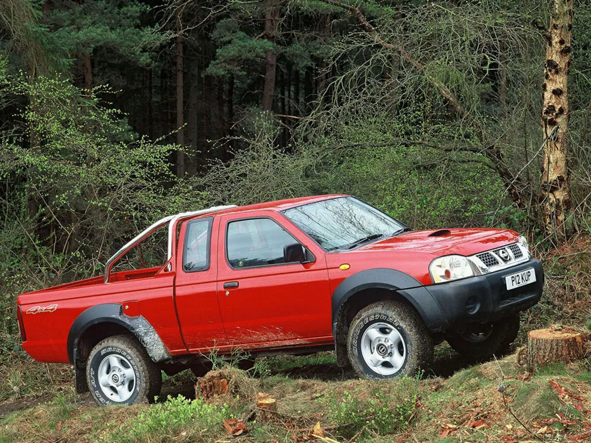 Nissan Navara (Frontier) II (D22) Пикап Полуторная кабина — 照片 2