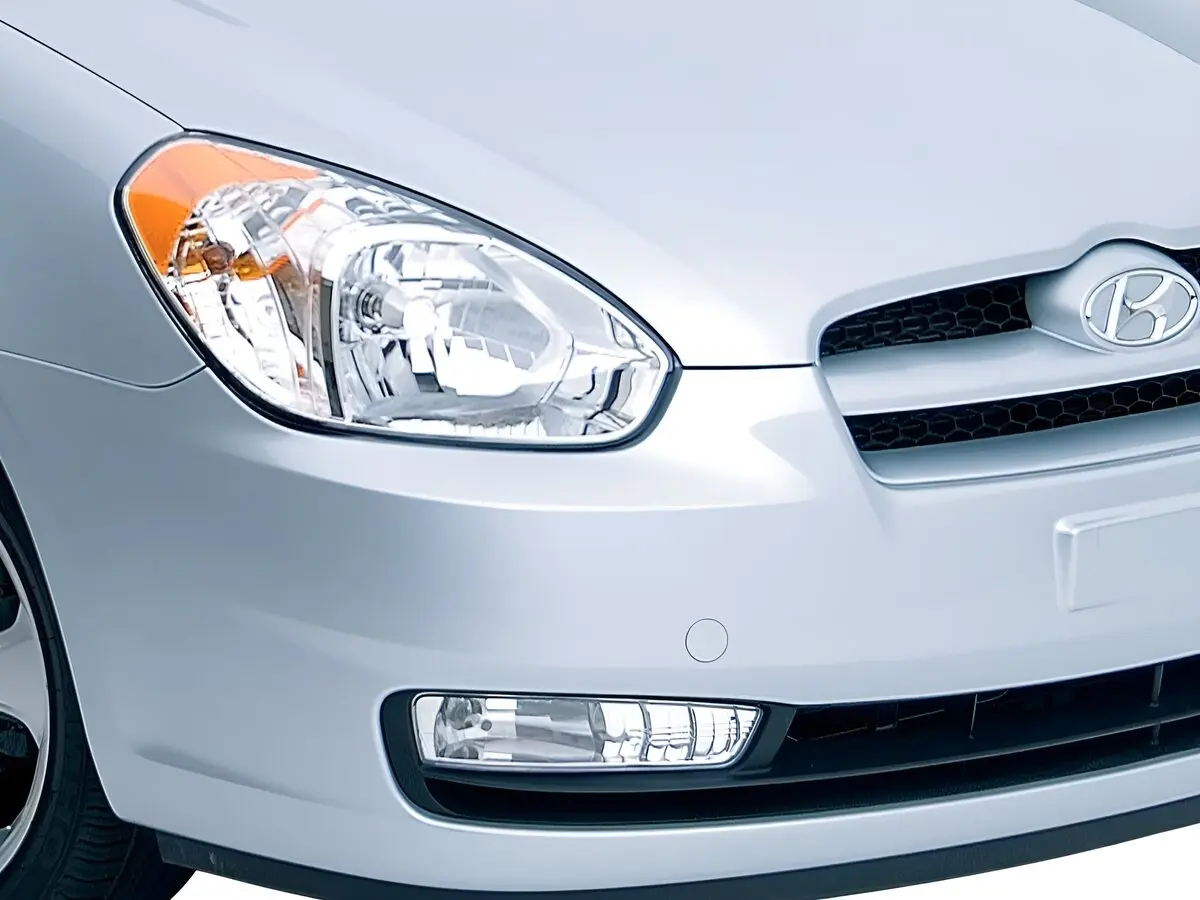 Hyundai Verna II Хэтчбек 3 дв. — сүрөт 8