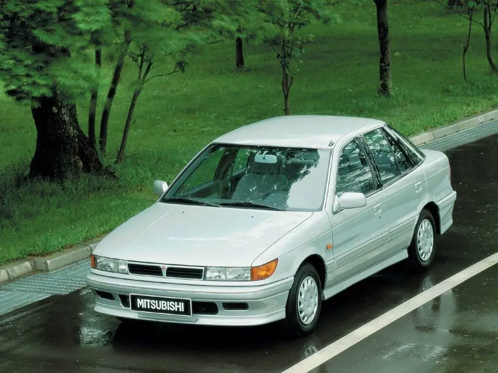 Mitsubishi Lancer V Хэтчбек 5 дв.