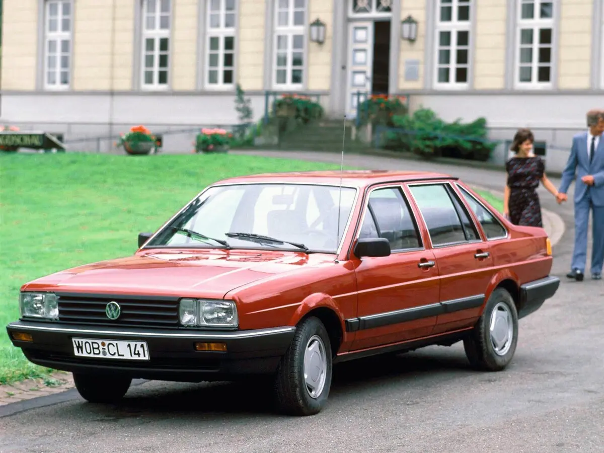Volkswagen Passat B2 Седан