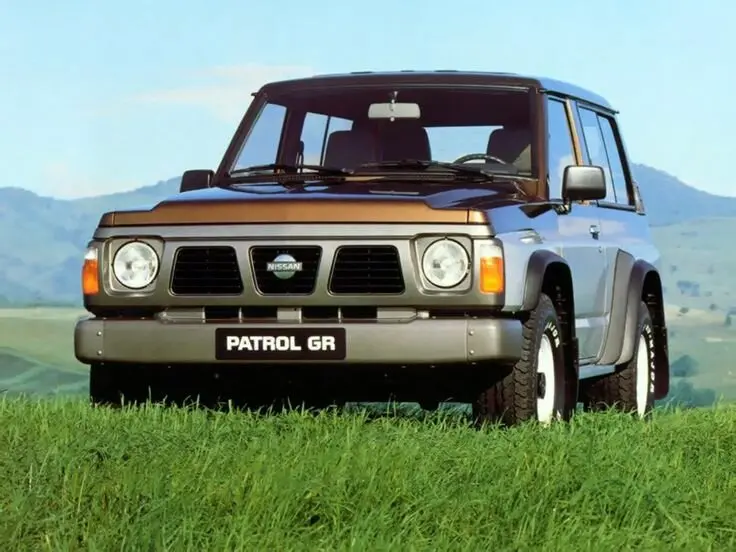 Nissan Patrol IV (Y60) Внедорожник 3 дв. — сүрөт 4