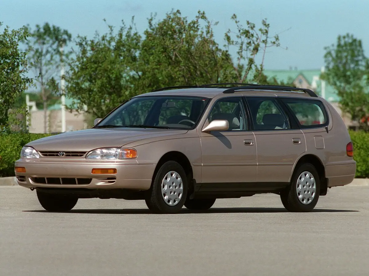 Toyota Camry III (XV10) Универсал 5 дв.