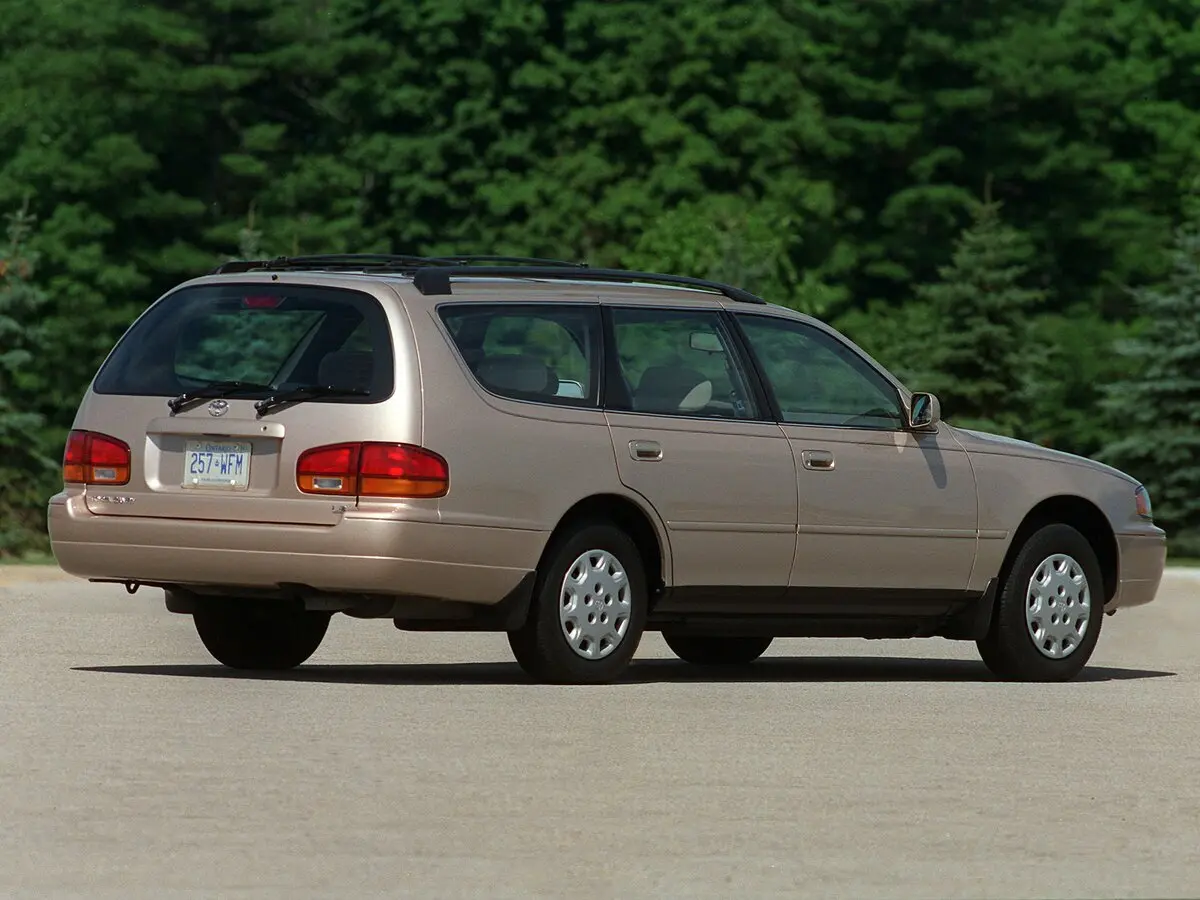Toyota Camry III (XV10) Универсал 5 дв. — сүрөт 4