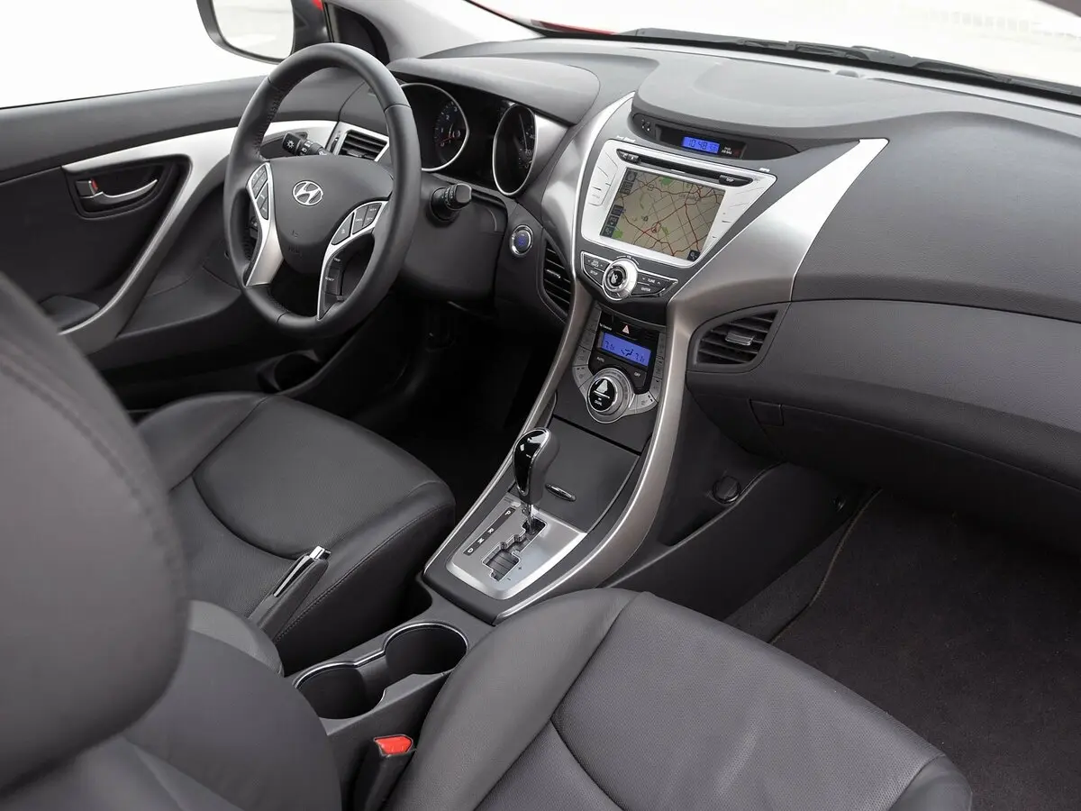 Hyundai Elantra V (MD) Купе — сүрөт 7