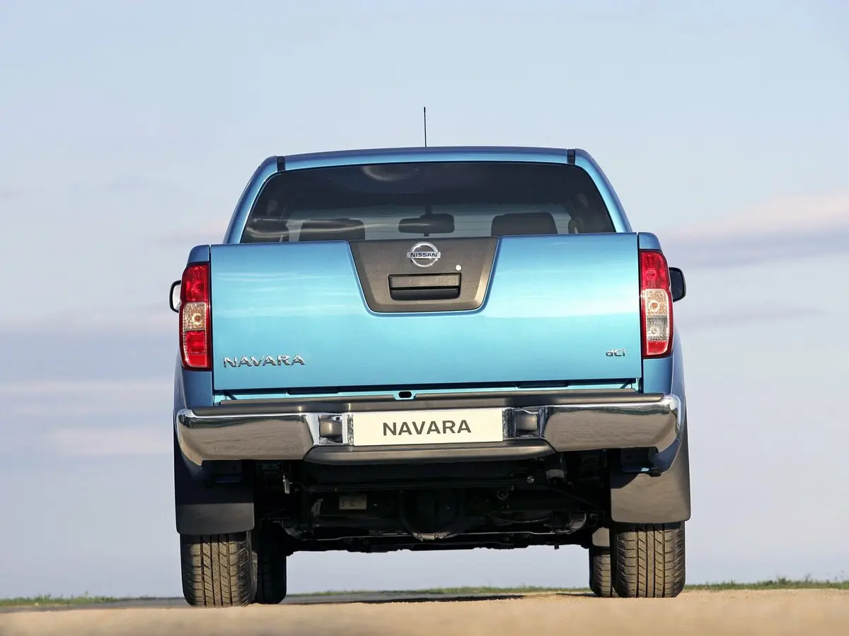 Nissan Navara (Frontier) III (D40) Пикап Полуторная кабина — photo 3