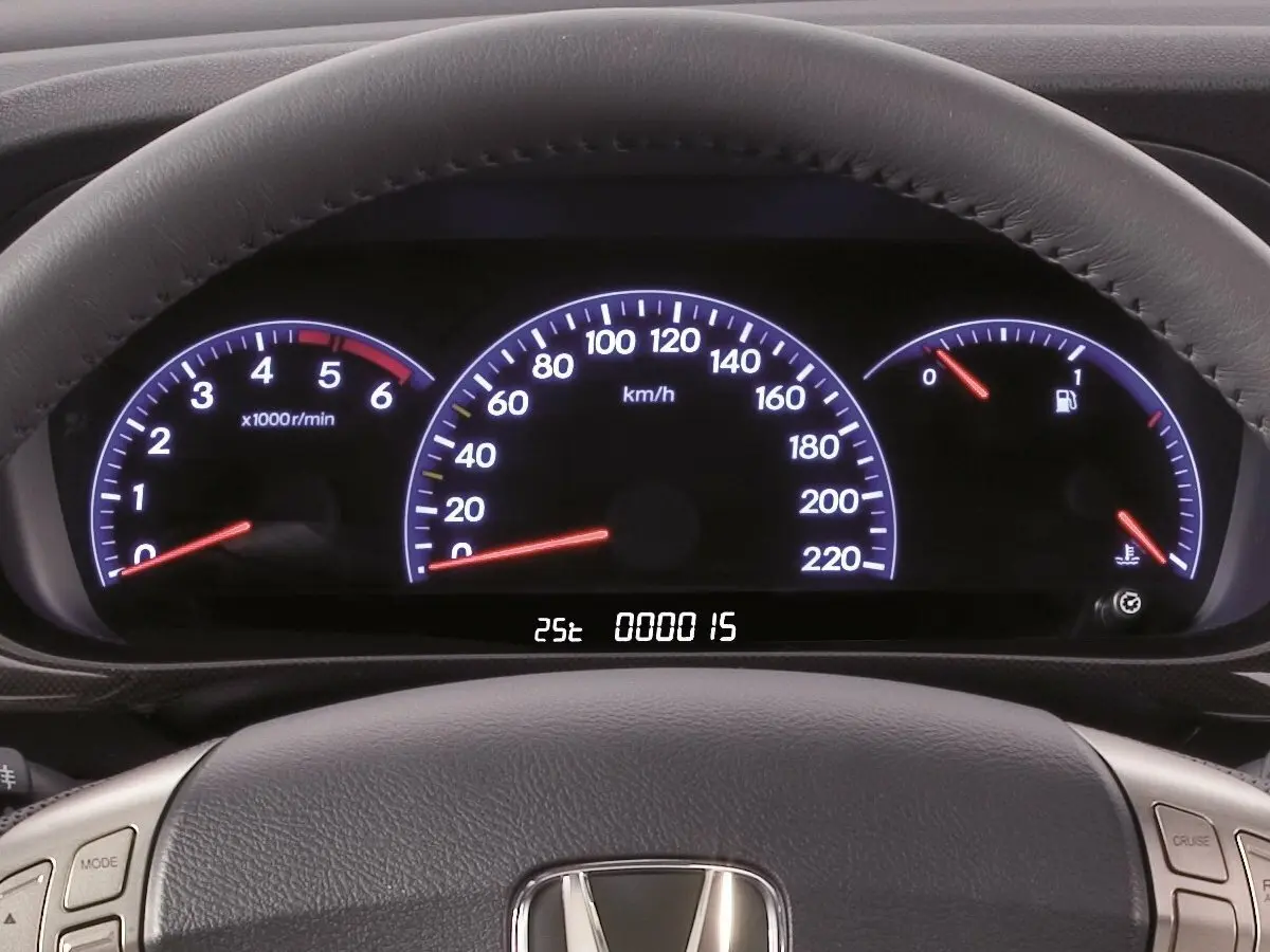 Honda FR-V 2004 – 2009 Компактвэн — 照片 8