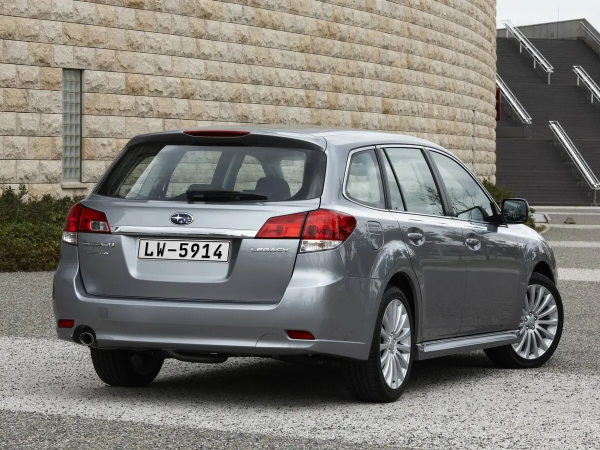 Subaru Legacy V Универсал 5 дв. — фото 4
