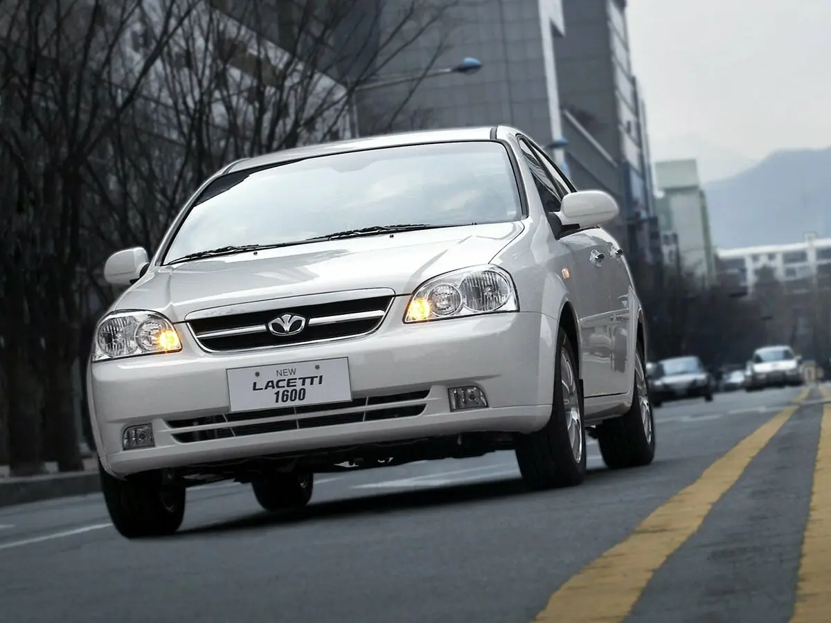 Daewoo Lacetti 2002 – 2010 Седан — photo 3