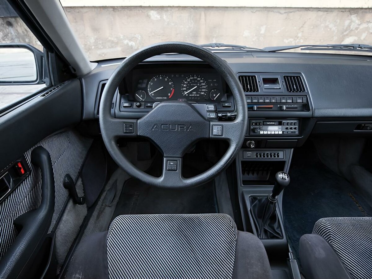 Acura Integra I Хэтчбек 5 дв. — фото 4