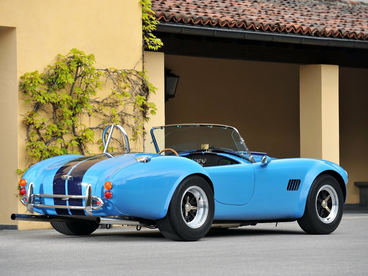 AC Cobra Mk IV Родстер — фото 4