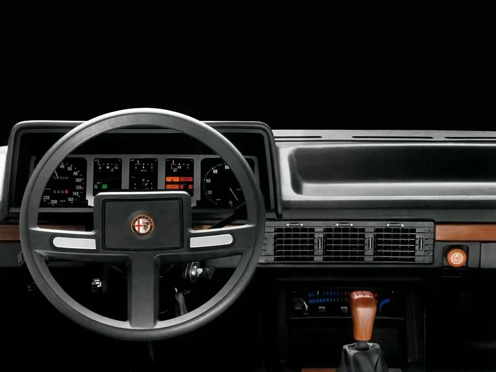Alfa Romeo 6 1979 – 1988 Седан — сүрөт 5