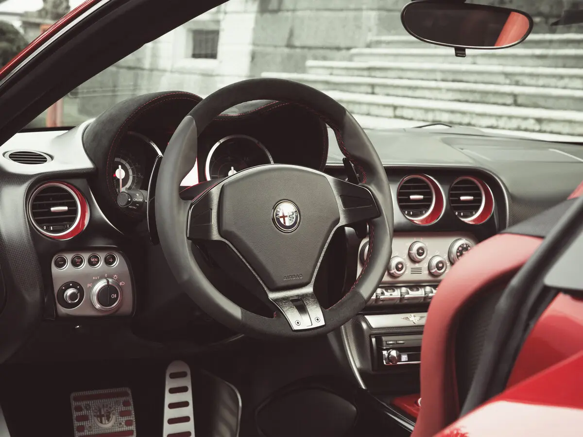 Alfa Romeo Disco Volante 2013 – 2013 Купе — сүрөт 8