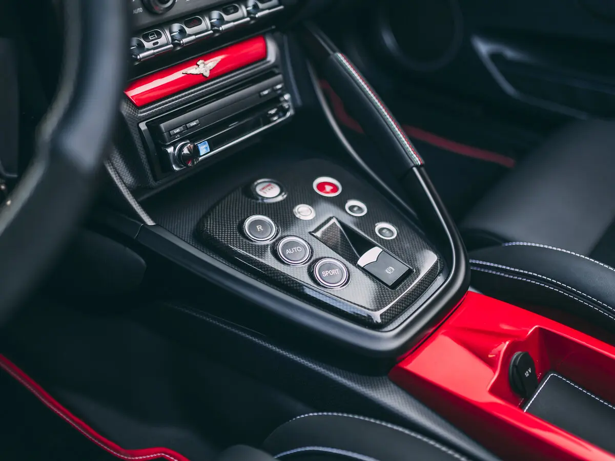 Alfa Romeo Disco Volante 2013 – 2013 Купе — сүрөт 9