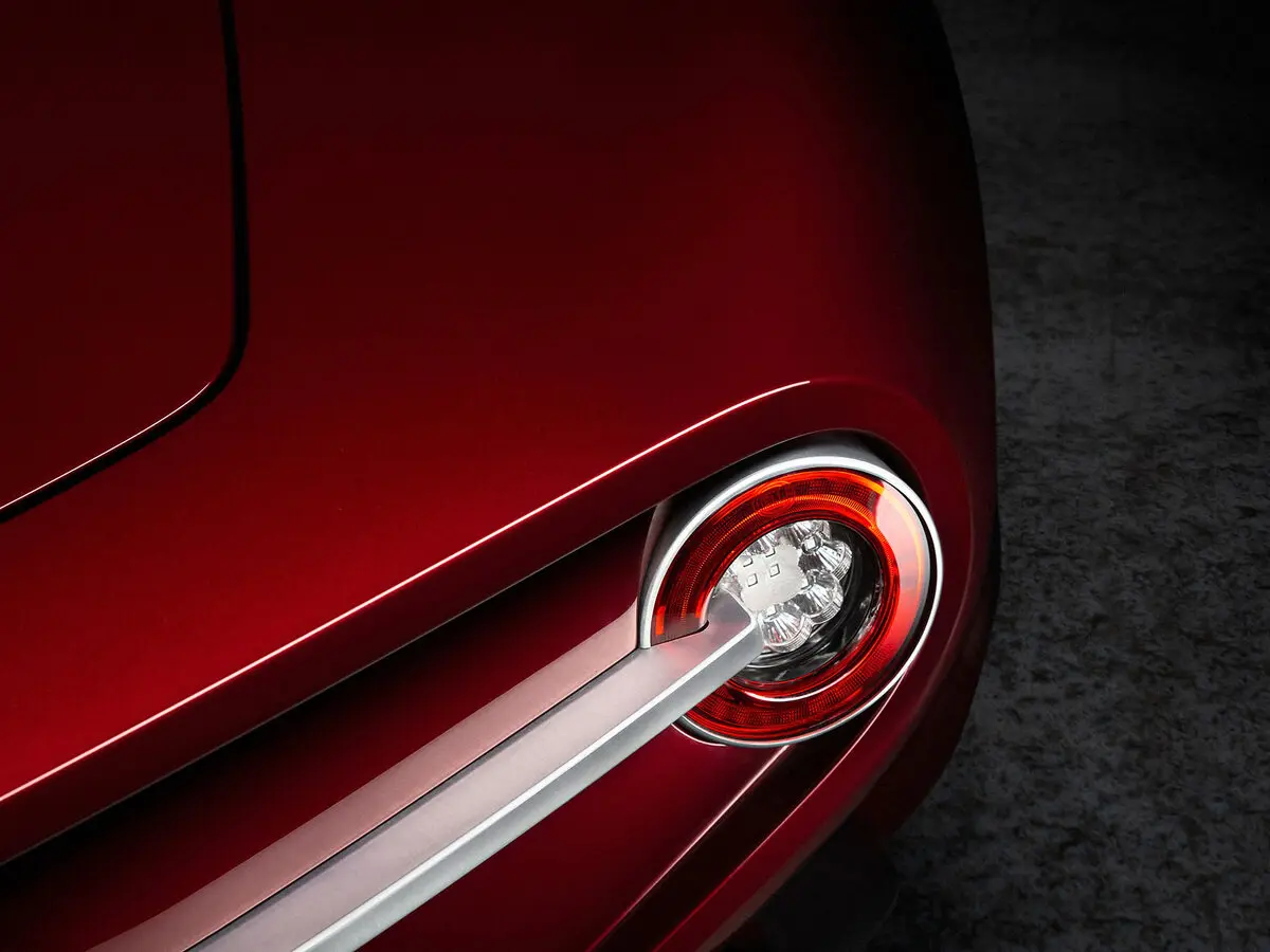 Alfa Romeo Disco Volante 2013 – 2013 Купе — сүрөт 11