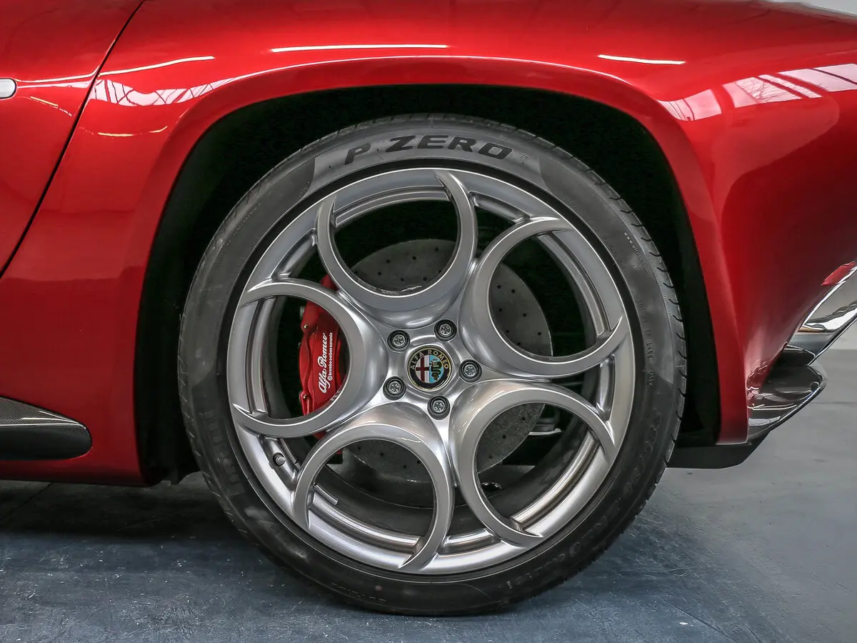 Alfa Romeo Disco Volante 2013 – 2013 Купе — сүрөт 14