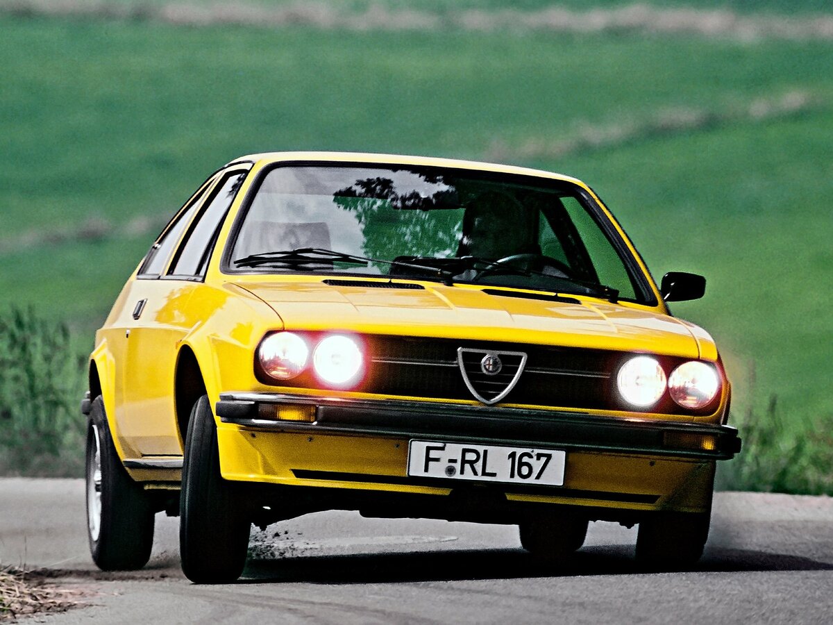 Alfa Romeo Alfasud 1971 – 1983 Хэтчбек 3 дв. Sprint — фото 4