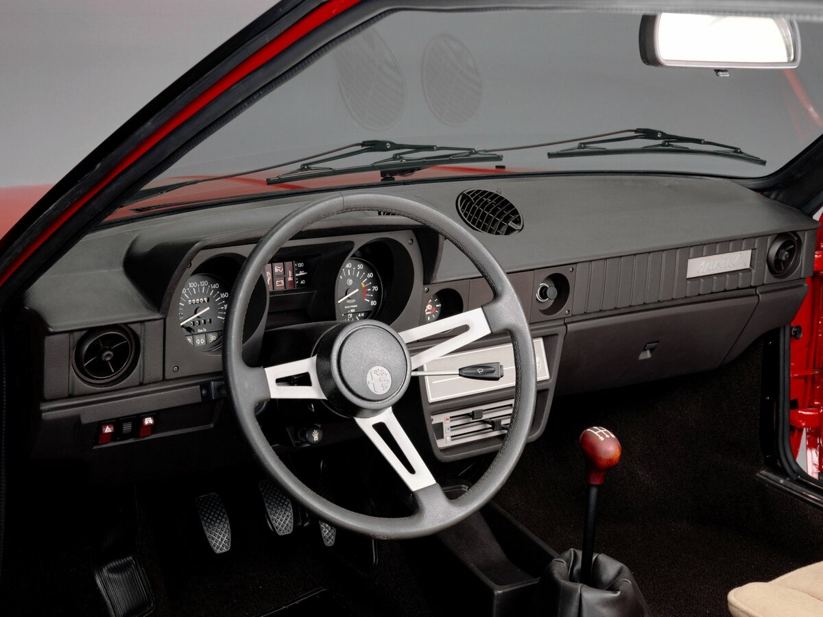Alfa Romeo Alfasud 1971 – 1983 Хэтчбек 3 дв. Sprint