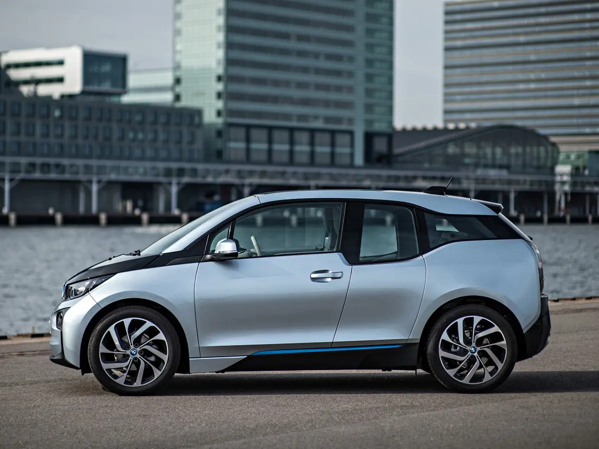BMW i3 I (I01) Хэтчбек 5 дв. — сүрөт 2