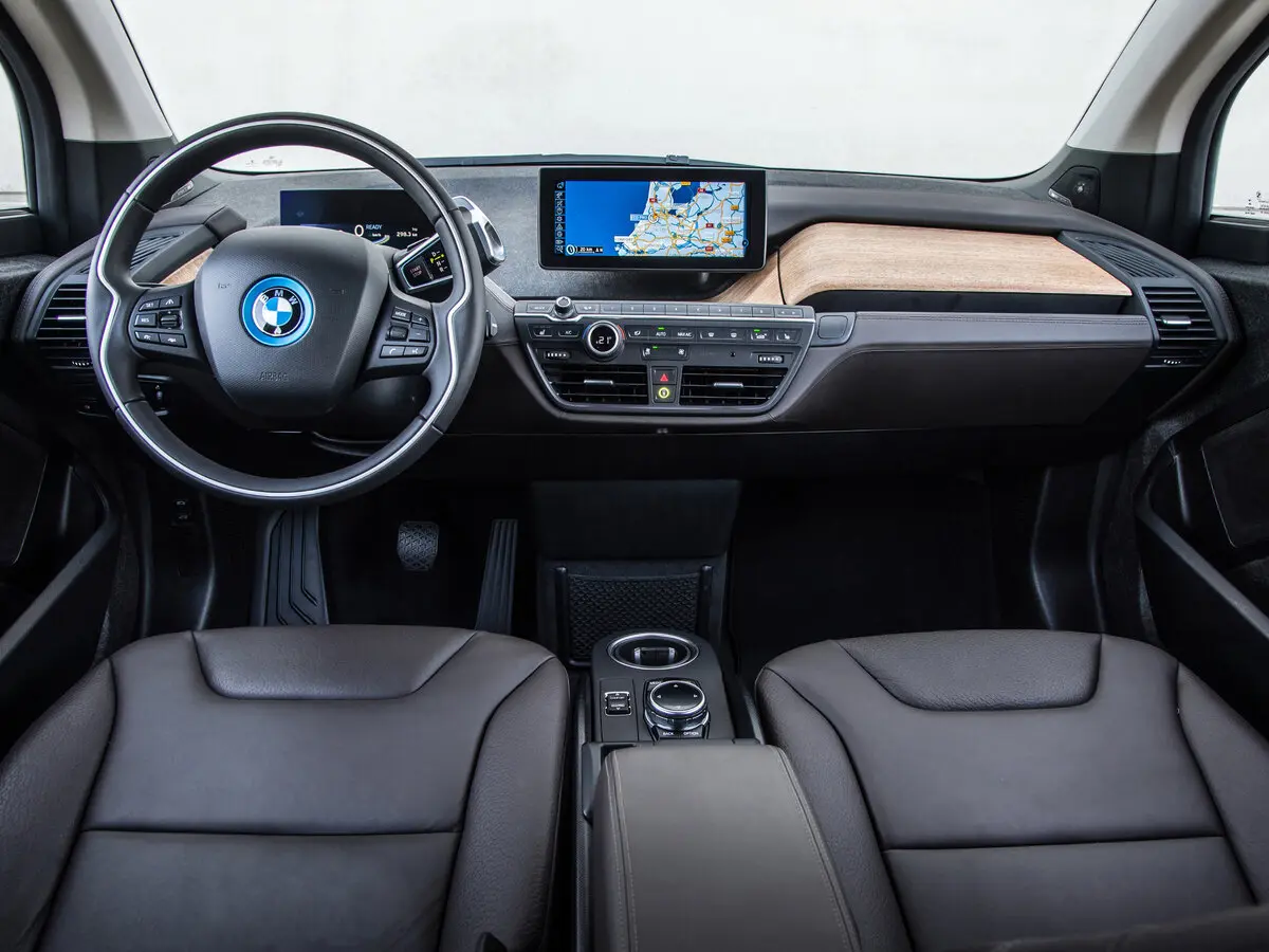 BMW i3 I (I01) Хэтчбек 5 дв. — сүрөт 6