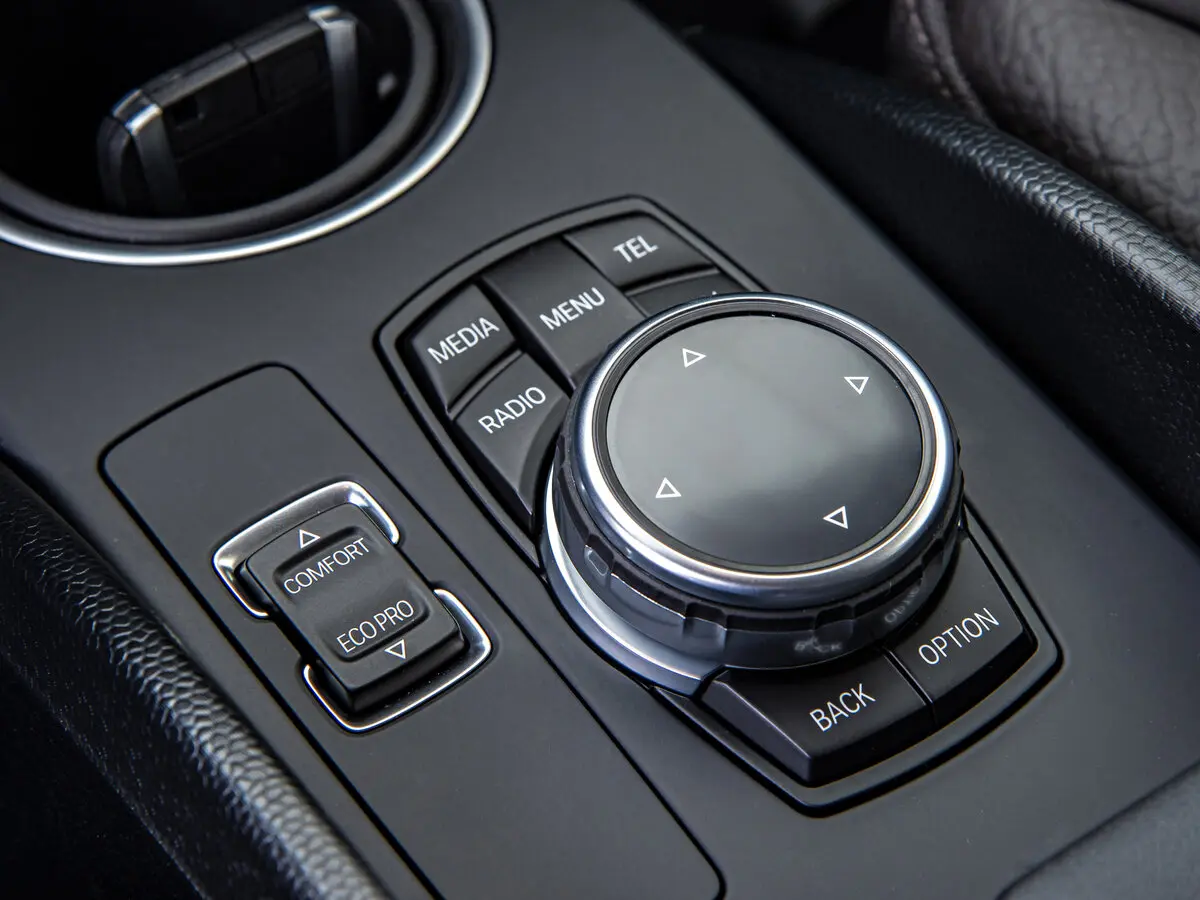 BMW i3 I (I01) Хэтчбек 5 дв. — сүрөт 15