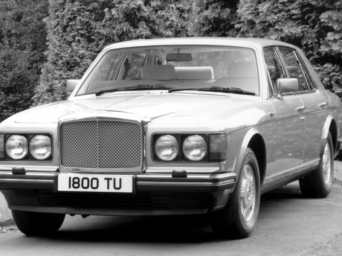 Bentley Eight 1984 – 1992 Седан — 照片 3