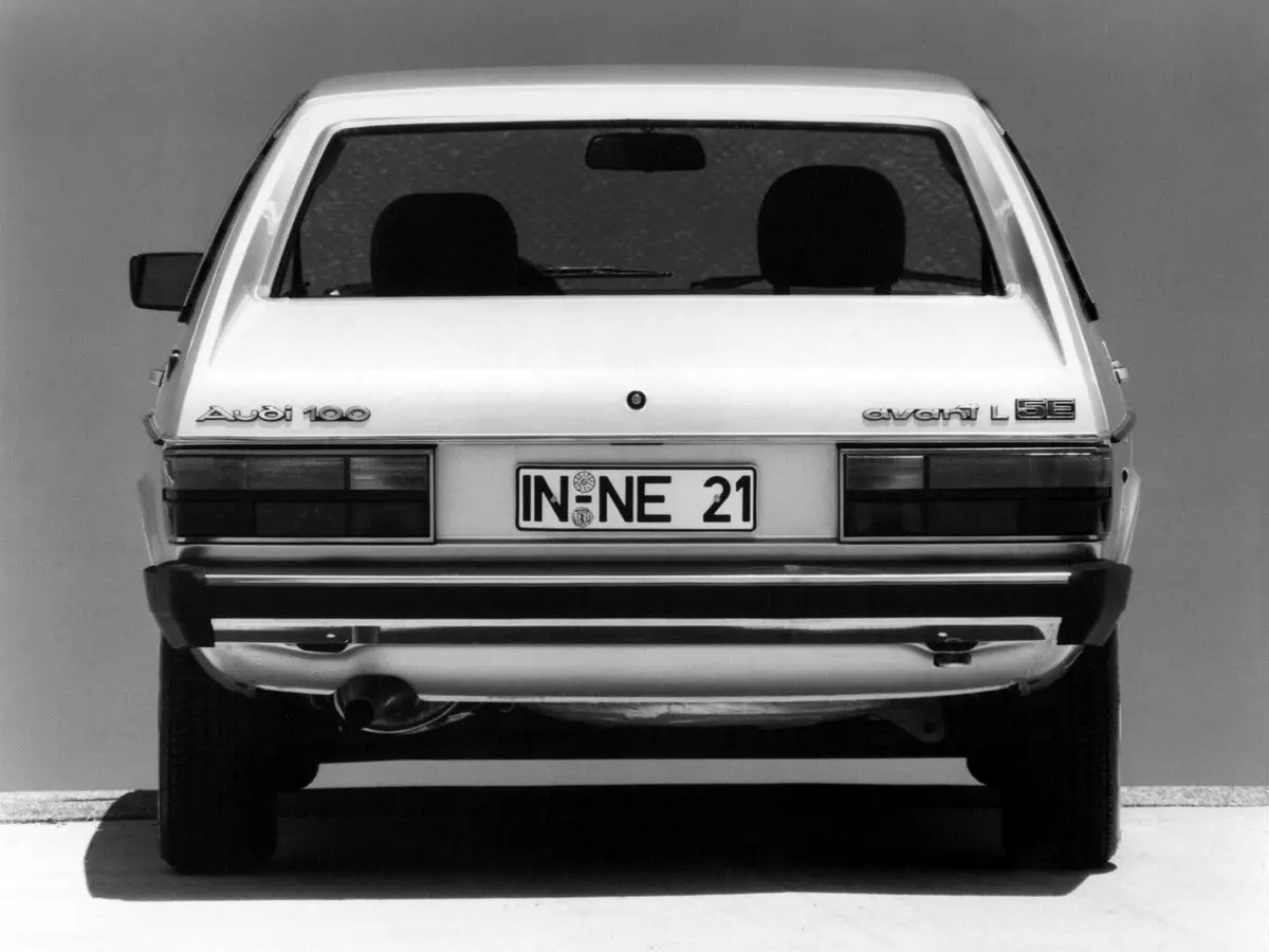 Audi 100 II (C2) Универсал 5 дв. — сүрөт 3
