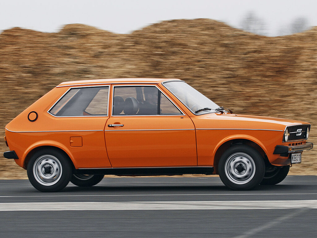 Audi 50 1974 – 1978 Хэтчбек 3 дв. — фото 3