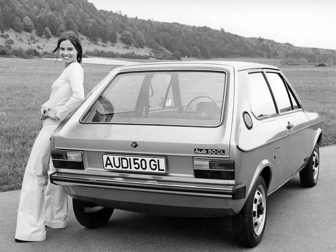 Audi 50 1974 – 1978 Хэтчбек 3 дв. — 照片 4