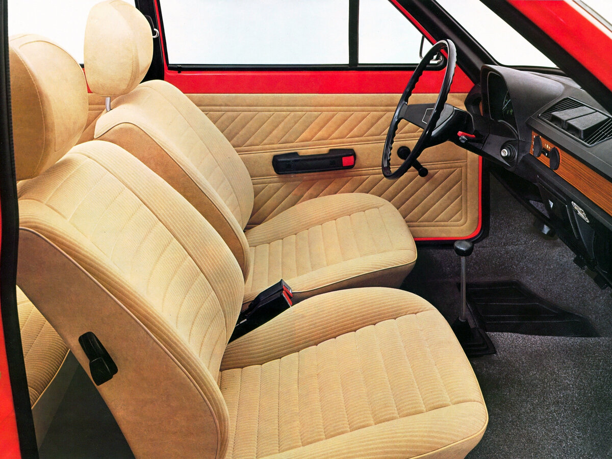 Audi 50 1974 – 1978 Хэтчбек 3 дв.