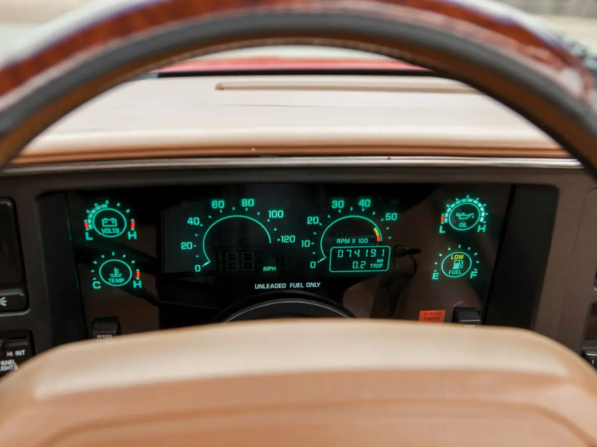 Buick Reatta 1988 – 1991 Кабриолет — сүрөт 7