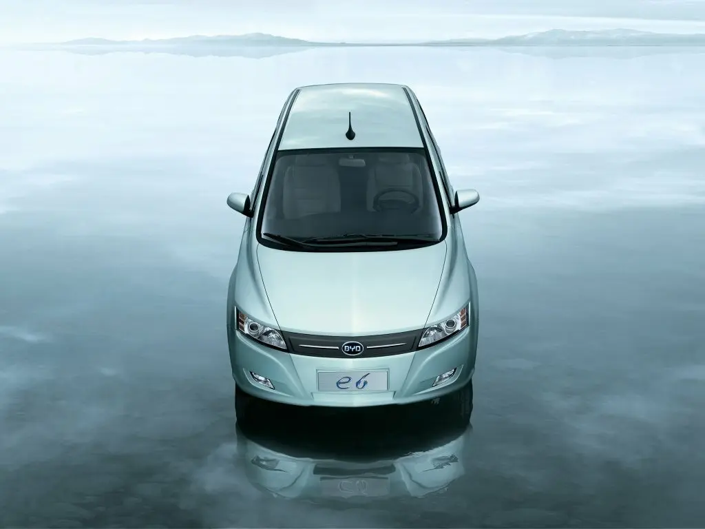 BYD E6 2009 – 2021 Хэтчбек 5 дв. — сүрөт 2