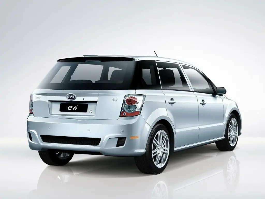 BYD E6 2009 – 2021 Хэтчбек 5 дв. — сүрөт 3