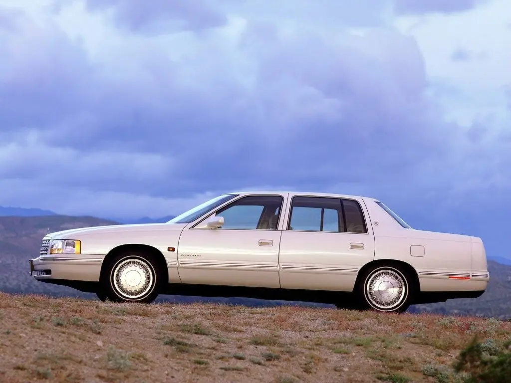 Cadillac DeVille VII Седан — сүрөт 2
