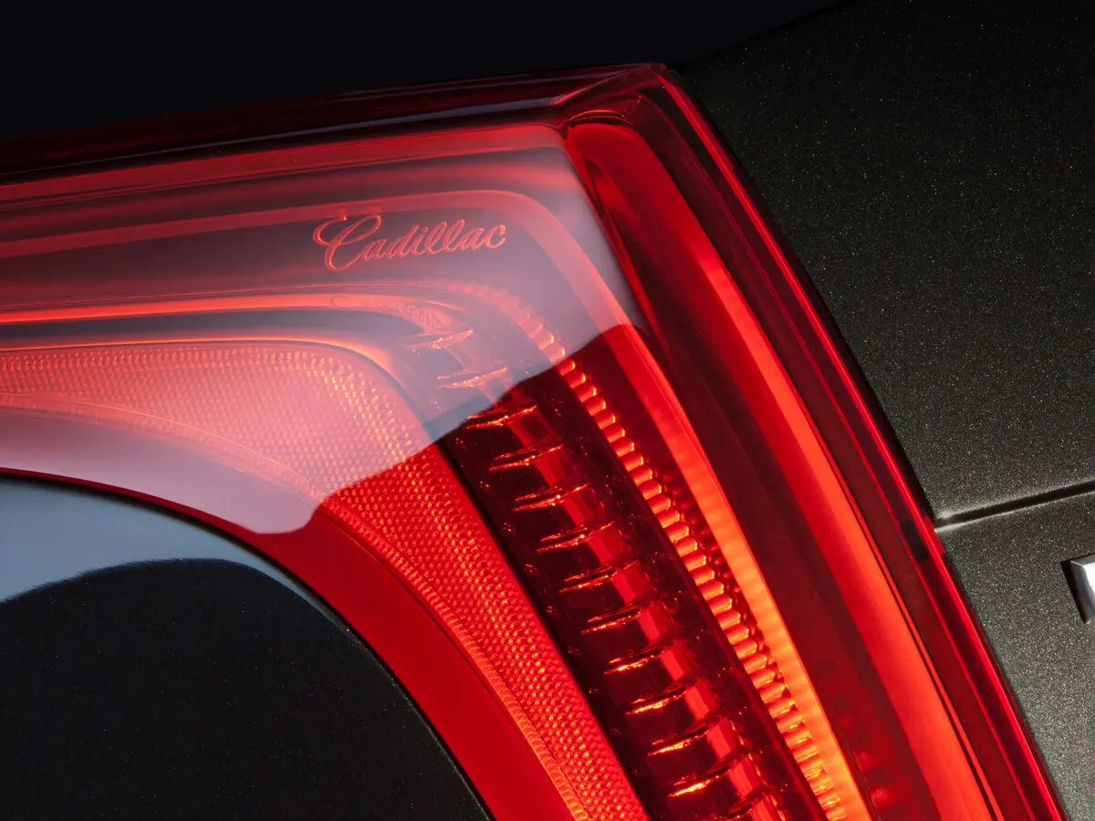 Cadillac ELR I Фастбек — photo 14
