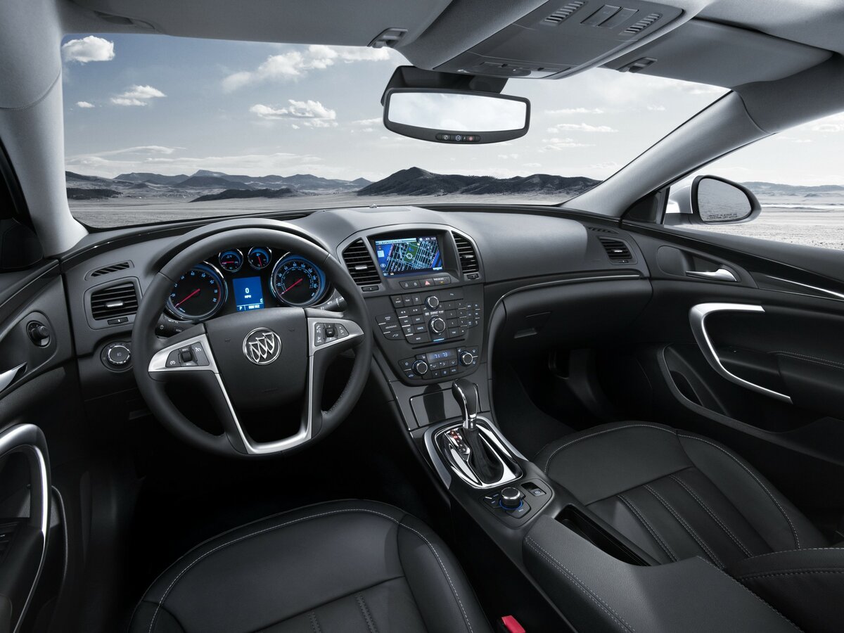 Buick Regal V Седан
