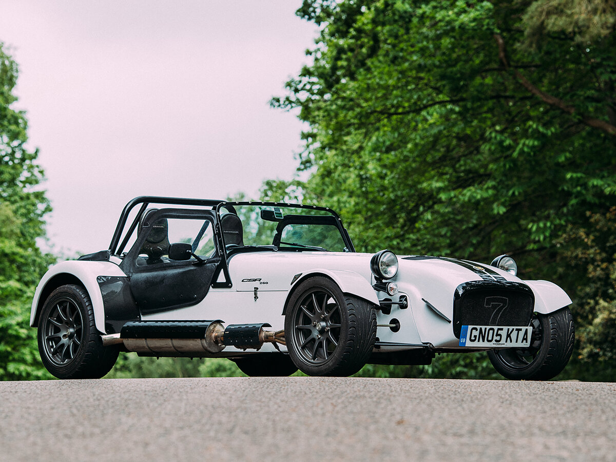 Caterham CSR 2005 – н.в.